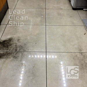 セラミックタイルの洗浄前