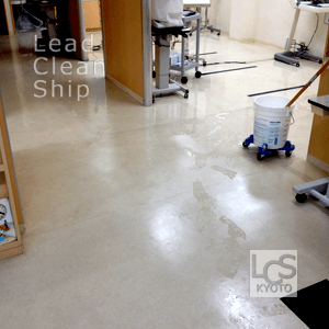 医院での剥離作業前