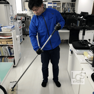 事務所床面ワックス施工前