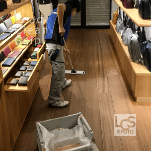 オイルワックス・塗布作業