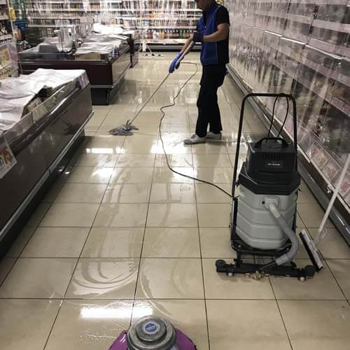 セラミックタイルの洗浄