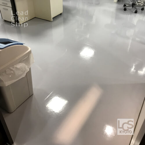 小児歯科クリニックさまで床面洗浄ワックス施工完了