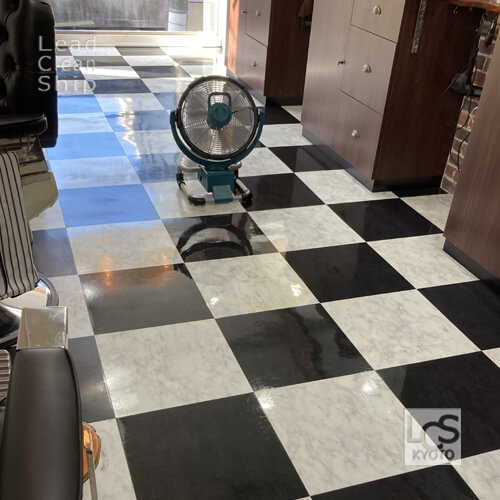 中京区の美容室さま床ワックス