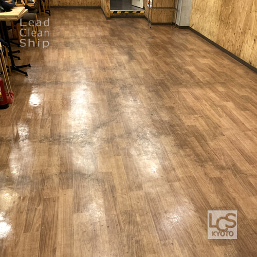 飲食店さま床洗浄前