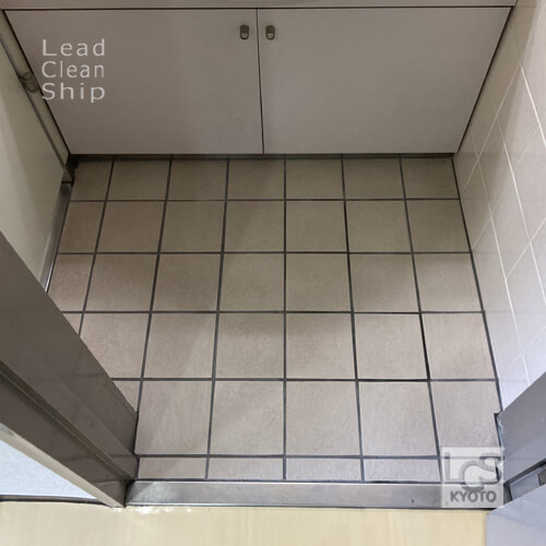 京都市北区の歯科クリニックさまタイル洗浄後