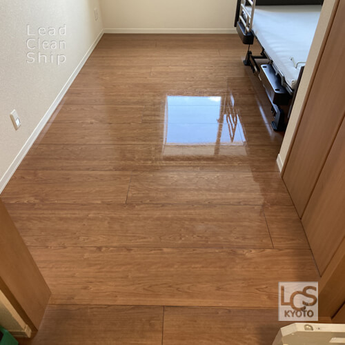 介護施設さまの床洗浄後