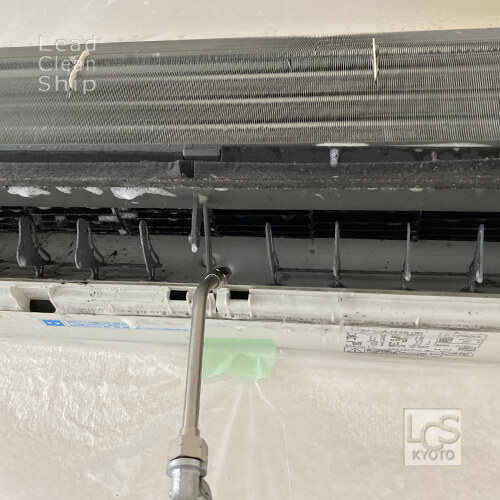 介護施設さまのエアコン洗浄中アップ