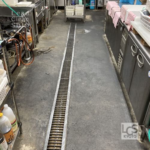 居酒屋さんの厨房清掃後