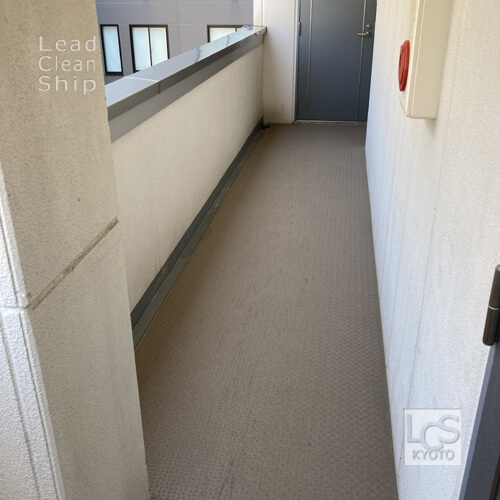 単身マンション床洗浄後