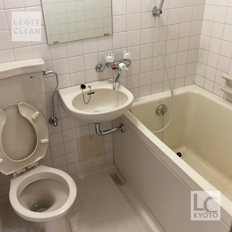 京都市南区の空室清掃浴室洗浄後