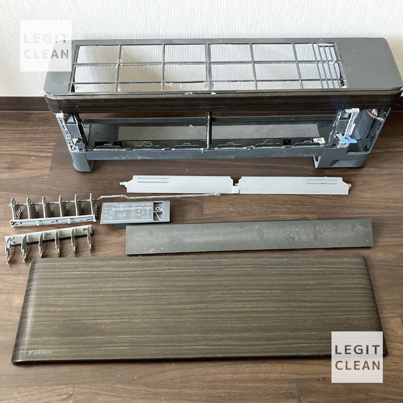 ダイキン薄型エアコン・リソラのカバー類