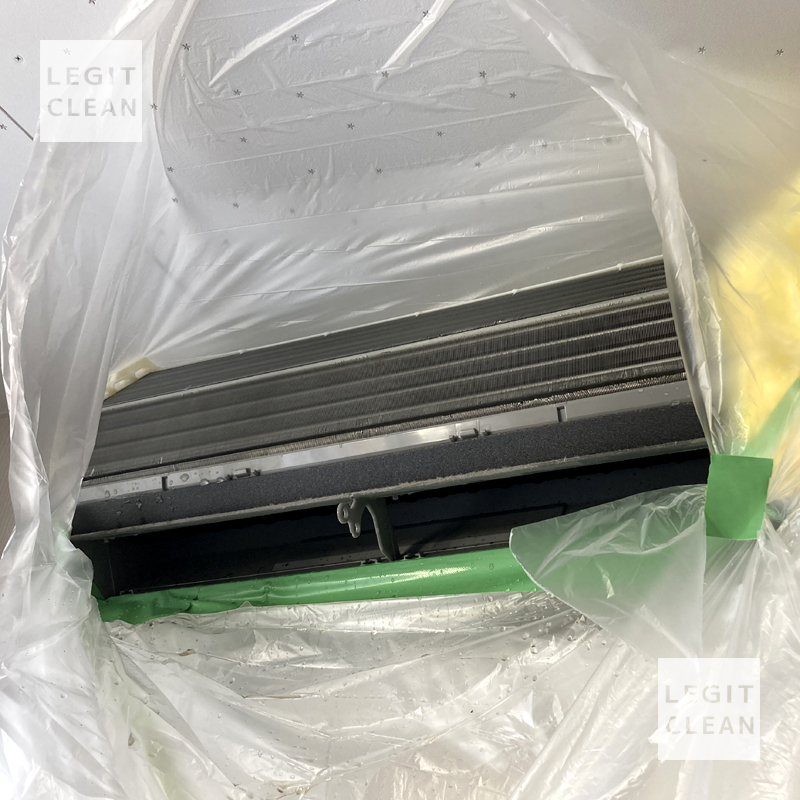 ダイキン薄型エアコン・リソラのお掃除前養生